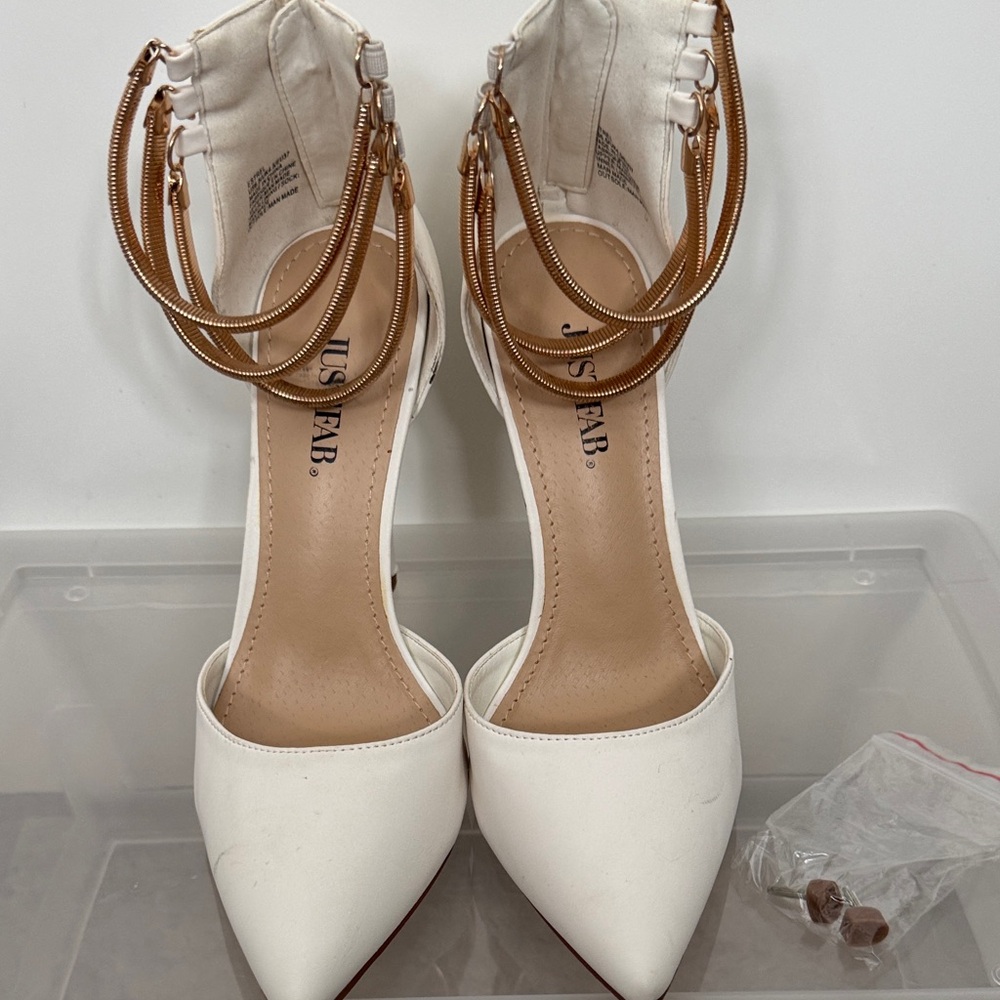 JustFab White Heels with Gold Accents